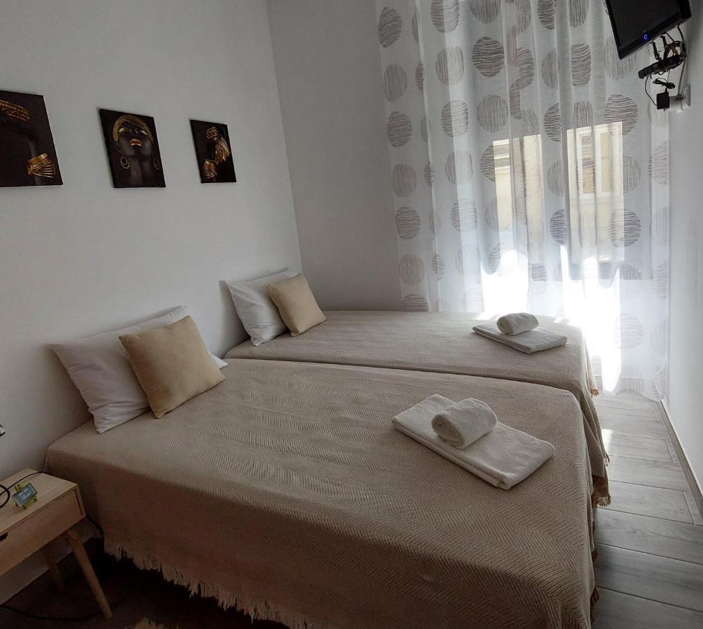 Casa Amarela: Conforto E Localizacao Perfeita! Faro Ngoại thất bức ảnh